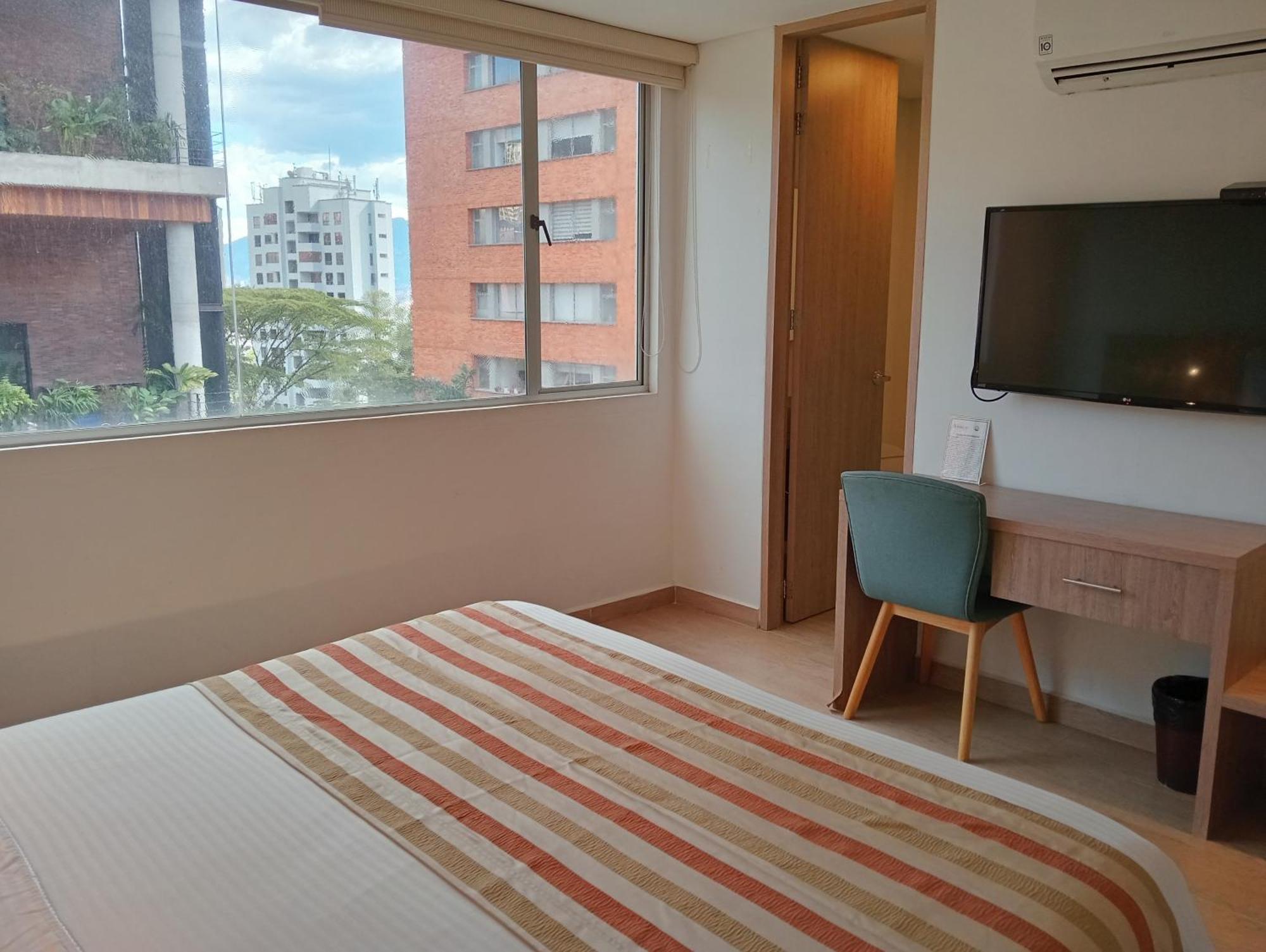 Hotel Lomas 10 Medellin By Dico ภายนอก รูปภาพ