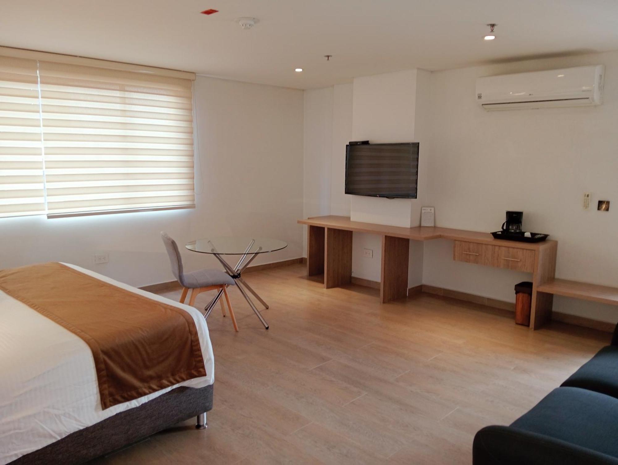 Hotel Lomas 10 Medellin By Dico ภายนอก รูปภาพ