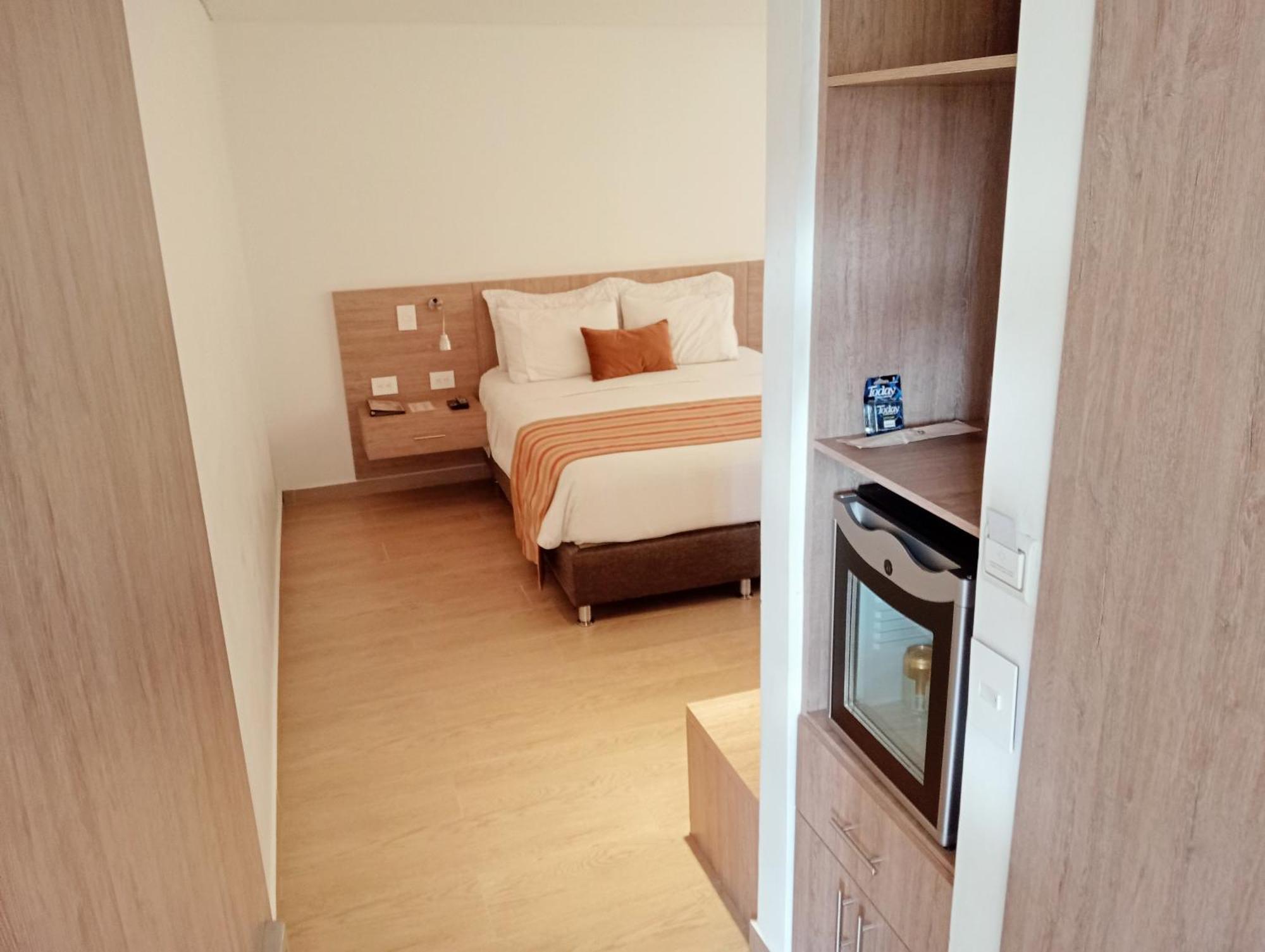 Hotel Lomas 10 Medellin By Dico ภายนอก รูปภาพ
