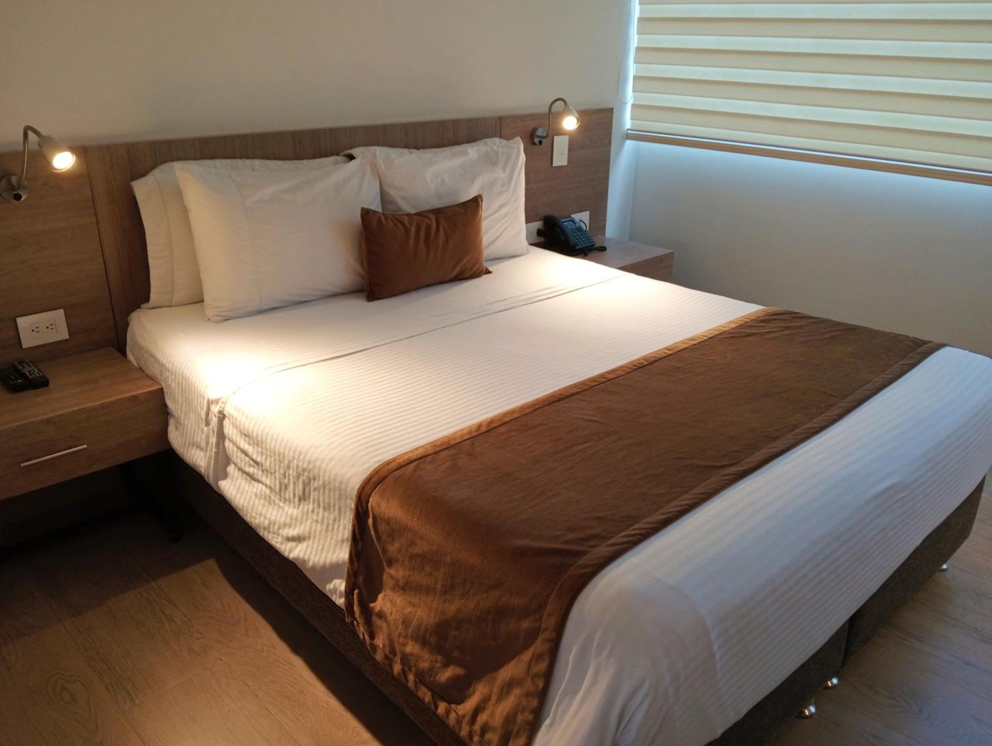 Hotel Lomas 10 Medellin By Dico ภายนอก รูปภาพ
